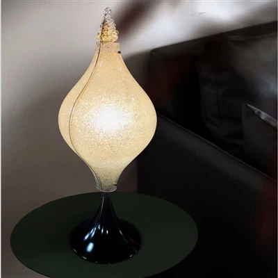 Lampu Meja Area Publik Bentuk Artistik